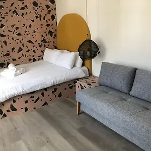 Apartment Brick Lane Base
